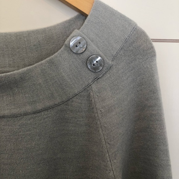 RW & CO. grey sweater - Picture 3 of 9
